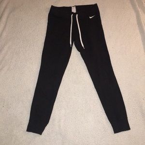 Nike joggers
